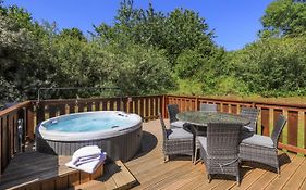 South Winchester Lodges